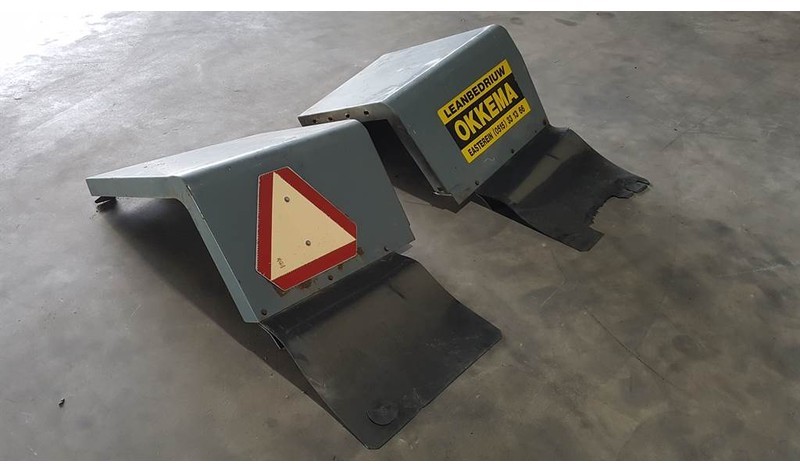 Lizingu i Komatsu WA 270 - 3 - Fender/Kotflügel/Spatbord Komatsu WA 270 - 3 - Fender/Kotflügel/Spatbord: foto 10