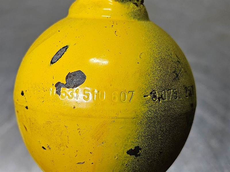 Kramer 512SL-Bosch 0531510607-Accumulator/Hydrospeicher - Sistemi hidraulik për Makineri ndërtimi: foto 4 Kramer 512SL-Bosch 0531510607-Accumulator/Hydrospeicher - Sistemi hidraulik për Makineri ndërtimi: foto 4