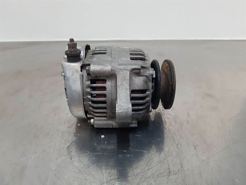 Kubota 12V 30A - Alternator/Lichtmaschine/Dynamo - Motori për Makineri ndërtimi: foto 3 Kubota 12V 30A - Alternator/Lichtmaschine/Dynamo - Motori për Makineri ndërtimi: foto 3