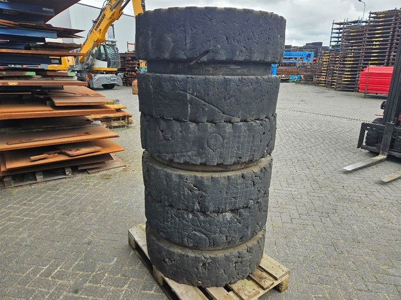 Liebherr 10.00-20 - Tire/Reifen/Band - Goma dhe bandazhe për Makineri ndërtimi: foto 3 Liebherr 10.00-20 - Tire/Reifen/Band - Goma dhe bandazhe për Makineri ndërtimi: foto 3