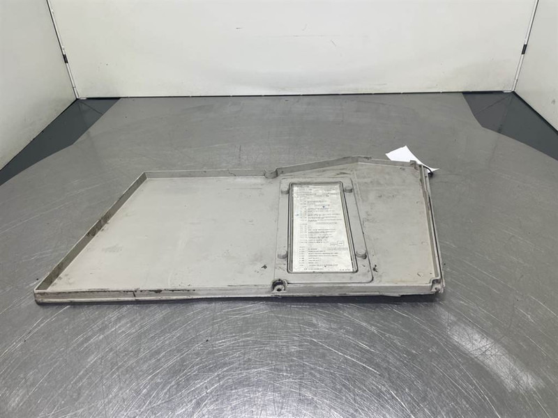 Liebherr A316-9210770-Dashboard/Console/Konsole - Kabina dhe interier për Makineri ndërtimi: foto 3 Liebherr A316-9210770-Dashboard/Console/Konsole - Kabina dhe interier për Makineri ndërtimi: foto 3