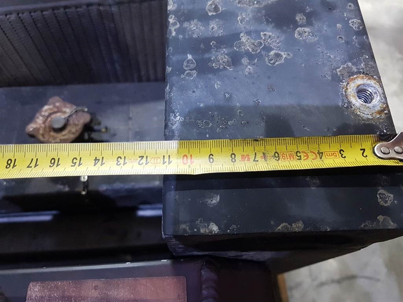 Liebherr A904-10025063-Cooler/Kühler/Koeler - Motori dhe pjesë këmbimi për Makineri ndërtimi: foto 5 Liebherr A904-10025063-Cooler/Kühler/Koeler - Motori dhe pjesë këmbimi për Makineri ndërtimi: foto 5