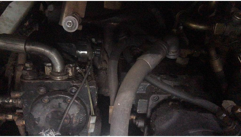 Liebherr L 544 (For parts) - Fadrom me goma: foto 4 Liebherr L 544 (For parts) - Fadrom me goma: foto 4