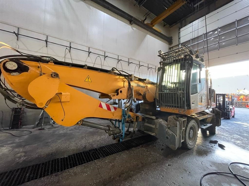 Liebherr LH 22 M - (For parts) - Ekskavator me goma: foto 4 Liebherr LH 22 M - (For parts) - Ekskavator me goma: foto 4