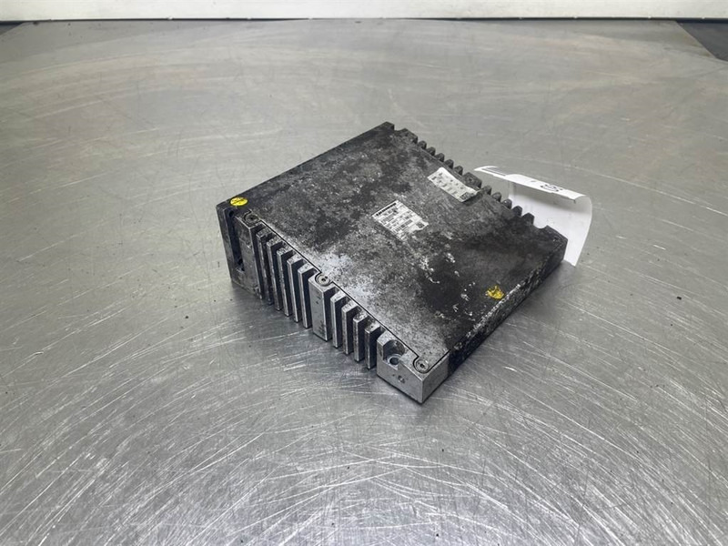 Liebherr LH24M-10347913-PME1-BMK A64-ECU/Control box - Sistemi elektrik për Makineri ndërtimi: foto 3 Liebherr LH24M-10347913-PME1-BMK A64-ECU/Control box - Sistemi elektrik për Makineri ndërtimi: foto 3