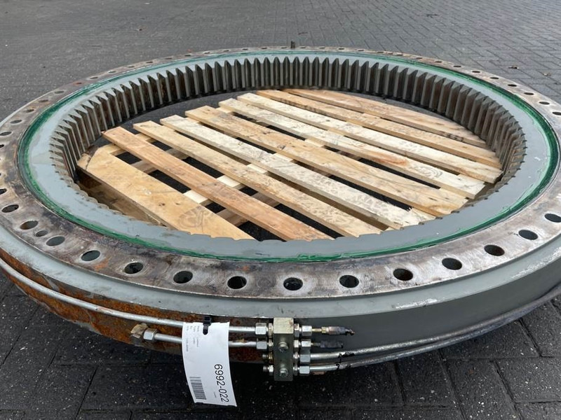 Liebherr LH80-90216012-Slewing ring/Drehkranz/Draaikrans - Telajo/ Shasia për Makineri ndërtimi: foto 2 Liebherr LH80-90216012-Slewing ring/Drehkranz/Draaikrans - Telajo/ Shasia për Makineri ndërtimi: foto 2