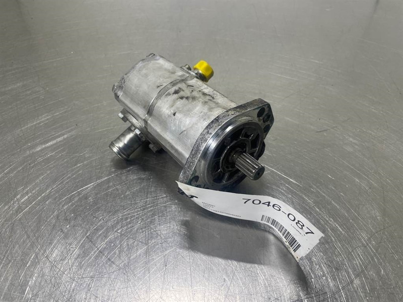 Mecalac 12MTX-5350259-Gearpump/Zahnradpumpe/Tandwielpomp - Sistemi hidraulik për Makineri ndërtimi: foto 1 Mecalac 12MTX-5350259-Gearpump/Zahnradpumpe/Tandwielpomp - Sistemi hidraulik për Makineri ndërtimi: foto 1