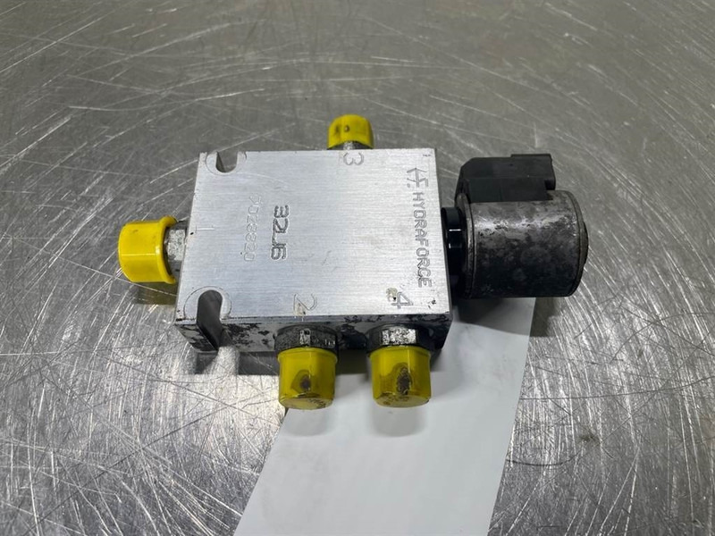 Mecalac 12MTX-6090339-Hydraforce 7028820-4/2 Valve - Sistemi hidraulik për Makineri ndërtimi: foto 2 Mecalac 12MTX-6090339-Hydraforce 7028820-4/2 Valve - Sistemi hidraulik për Makineri ndërtimi: foto 2