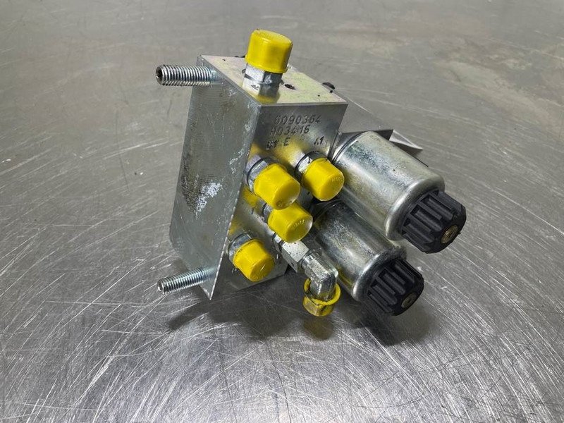 Mecalac 12MTX-6090364-NG6 Valve/Ventile/Ventiel - Sistemi hidraulik për Makineri ndërtimi: foto 5 Mecalac 12MTX-6090364-NG6 Valve/Ventile/Ventiel - Sistemi hidraulik për Makineri ndërtimi: foto 5