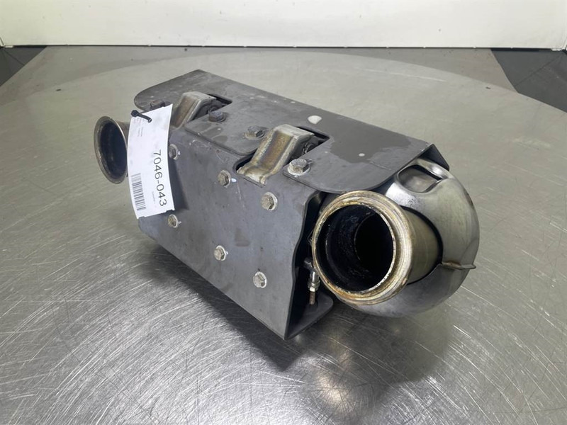 Mecalac 12MTX-Deutz 04604014-Exhaust/Auspuff/Uitlaat/DPF - Motori për Makineri ndërtimi: foto 1 Mecalac 12MTX-Deutz 04604014-Exhaust/Auspuff/Uitlaat/DPF - Motori për Makineri ndërtimi: foto 1
