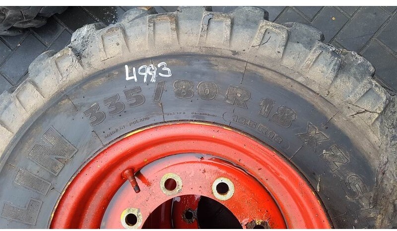 Michelin 335/80R18 (12.5R18) - Tyre/Reifen/Band - Goma dhe bandazhe për Makineri ndërtimi: foto 4 Michelin 335/80R18 (12.5R18) - Tyre/Reifen/Band - Goma dhe bandazhe për Makineri ndërtimi: foto 4