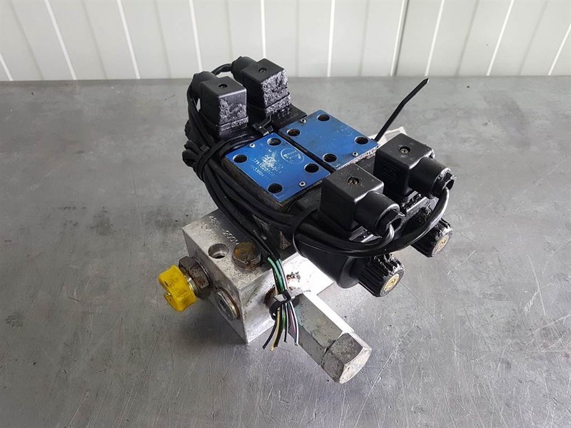 Oleodinamica 48SL-20014 - Dieci - Valve - Sistemi hidraulik: foto 1 Oleodinamica 48SL-20014 - Dieci - Valve - Sistemi hidraulik: foto 1