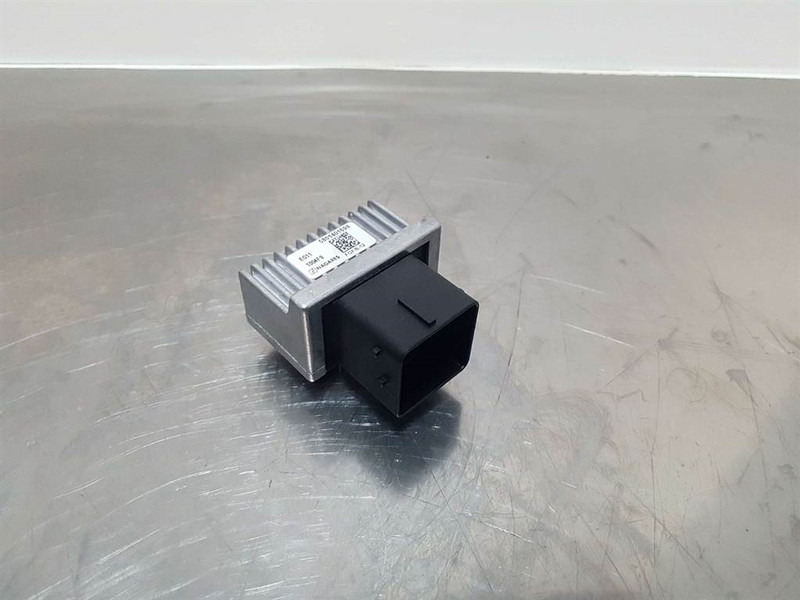 Perkins 854E-E34TA-5801401694-Relay/Relais/Glow plug - Sistemi elektrik për Makineri ndërtimi: foto 4 Perkins 854E-E34TA-5801401694-Relay/Relais/Glow plug - Sistemi elektrik për Makineri ndërtimi: foto 4