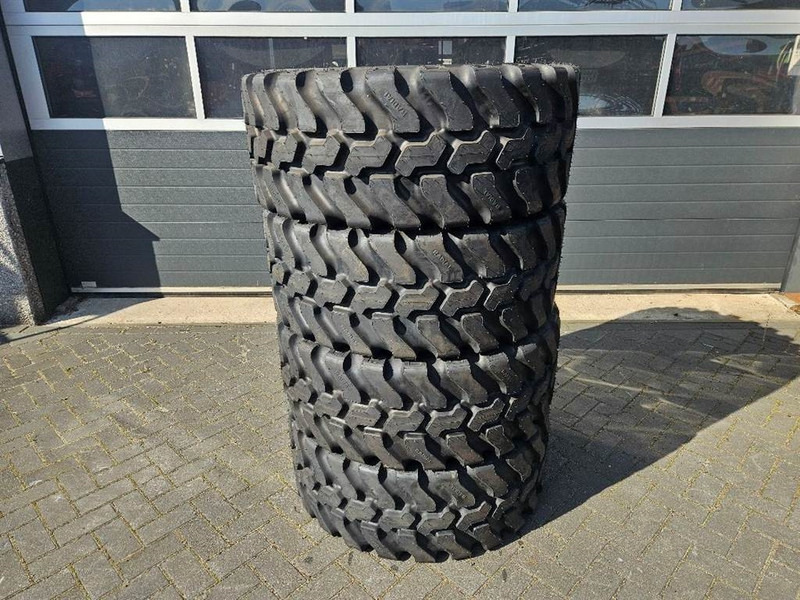 SWT 405/70R20 (16.0/70R20) *NEW* - Tire/Reifen/Band - Goma dhe bandazhe për Makineri ndërtimi: foto 2 SWT 405/70R20 (16.0/70R20) *NEW* - Tire/Reifen/Band - Goma dhe bandazhe për Makineri ndërtimi: foto 2