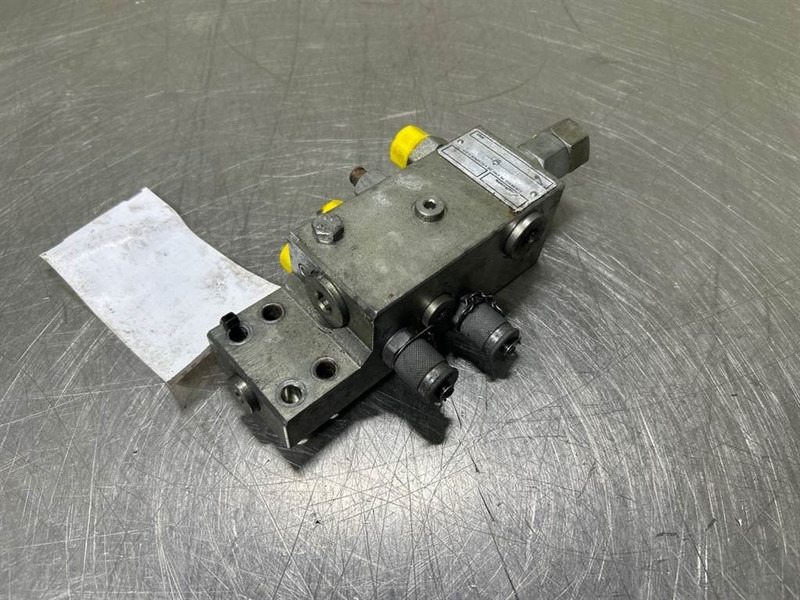 Terex TW150-081783036340020-Counter balance valve - Sistemi hidraulik për Makineri ndërtimi: foto 4 Terex TW150-081783036340020-Counter balance valve - Sistemi hidraulik për Makineri ndërtimi: foto 4