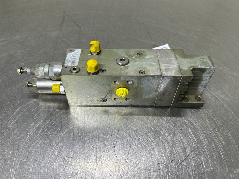 Terex TW150-6092613-Counterbalance valve/Senkbremsventil - Sistemi hidraulik për Makineri ndërtimi: foto 2 Terex TW150-6092613-Counterbalance valve/Senkbremsventil - Sistemi hidraulik për Makineri ndërtimi: foto 2