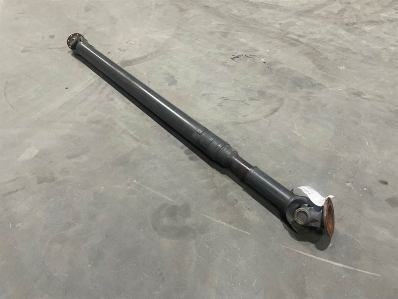 Volvo L45F-15231578 - Propshaft/Gelenkwelle/Cardanas - Bosht dhe pjesë këmbimi për Makineri ndërtimi: foto 3 Volvo L45F-15231578 - Propshaft/Gelenkwelle/Cardanas - Bosht dhe pjesë këmbimi për Makineri ndërtimi: foto 3