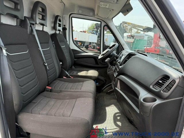 Iveco Daily Maxi 35S14 Hoch & Lang A.3 Sitze TÜV 08/26 - Furgon: foto 4 Iveco Daily Maxi 35S14 Hoch & Lang A.3 Sitze TÜV 08/26 - Furgon: foto 4
