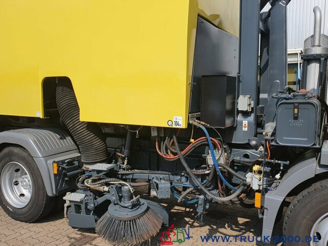 Mercedes-Benz 1518 Winterdienst - Streuer - Kehrmaschine 1.Hd - Makinë fshirëse për rrugët: foto 3 Mercedes-Benz 1518 Winterdienst - Streuer - Kehrmaschine 1.Hd - Makinë fshirëse për rrugët: foto 3