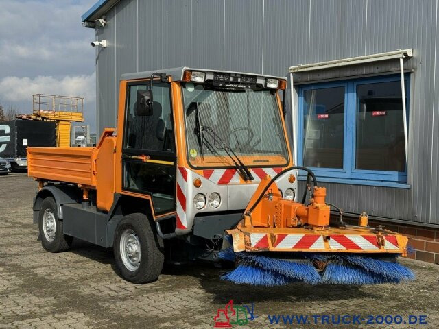Multicar Kiefer Boki 1151 Winterdienst Besen 12.866 km - Makinë fshirëse për rrugët: foto 2 Multicar Kiefer Boki 1151 Winterdienst Besen 12.866 km - Makinë fshirëse për rrugët: foto 2