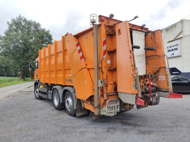 MAN TGA 26.320 6x2 garbage truck ZOELLER - Kamion mbeturinash: foto 4 MAN TGA 26.320 6x2 garbage truck ZOELLER - Kamion mbeturinash: foto 4