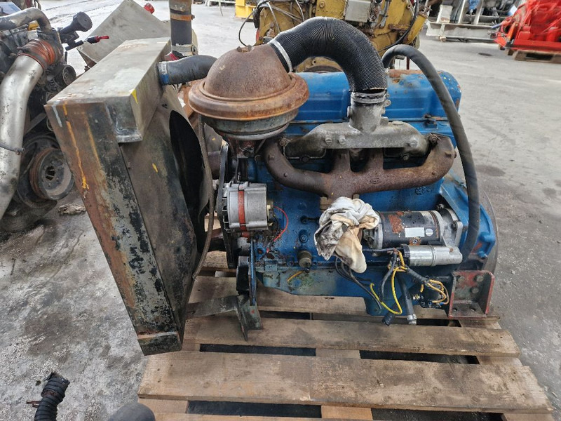 Ford F2 6015 - Motori: foto 1 Ford F2 6015 - Motori: foto 1