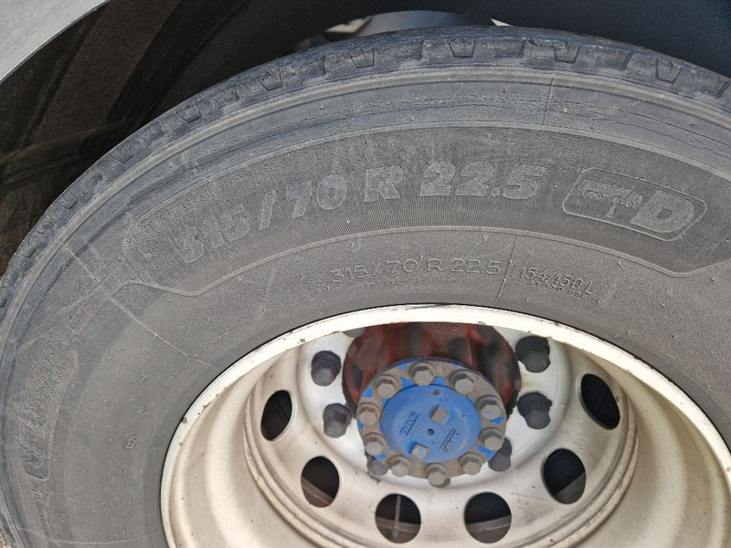 DAF XF 460 FTG - Gjysmë-kamion: foto 4 DAF XF 460 FTG - Gjysmë-kamion: foto 4