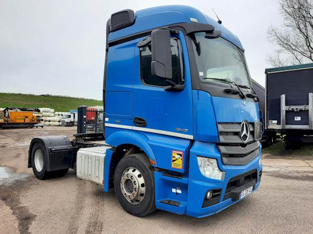 Mercedes-Benz ACTROS 1843 - Gjysmë-kamion: foto 3 Mercedes-Benz ACTROS 1843 - Gjysmë-kamion: foto 3