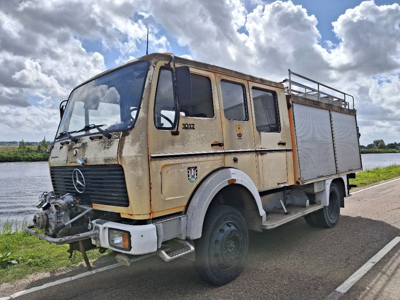 Mercedes-Benz 1017 - Zjarrfikëse: foto 1 Mercedes-Benz 1017 - Zjarrfikëse: foto 1