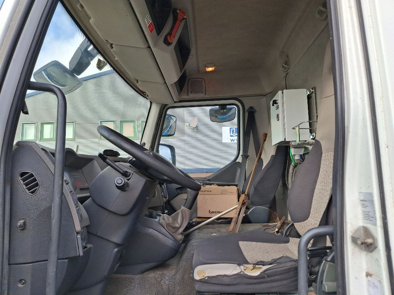 Renault MIDLUM 280DXI - Autobot: foto 4 Renault MIDLUM 280DXI - Autobot: foto 4