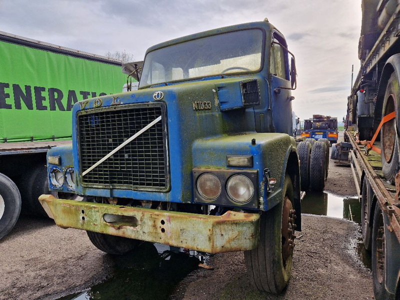 Volvo N1033 6X4 - Kamion kabinë-shasi: foto 1 Volvo N1033 6X4 - Kamion kabinë-shasi: foto 1
