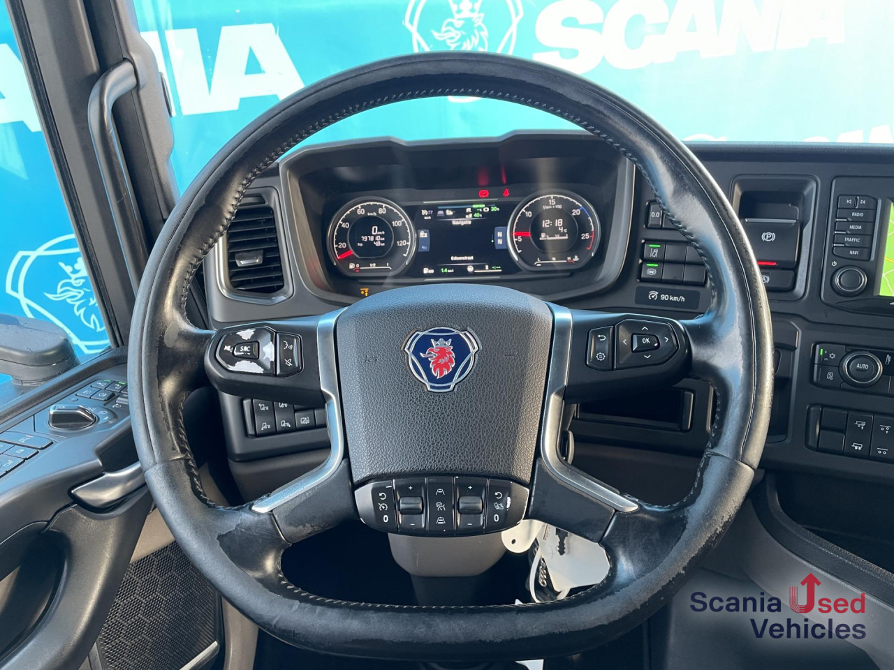SCANIA S 500 A6x2/4NB RETARDER FULL AIR P-AIRCO ACC - Gjysmë-kamion: foto 2 SCANIA S 500 A6x2/4NB RETARDER FULL AIR P-AIRCO ACC - Gjysmë-kamion: foto 2