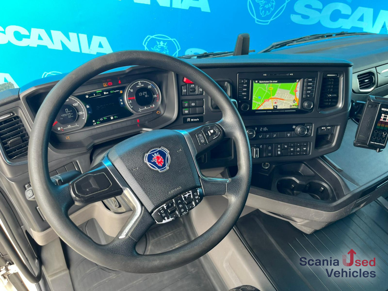 SCANIA R 410 B6x2*4NB LNG RETARDER FRIGO CHEREAU 765x250x - Kamion frigorifer: foto 2 SCANIA R 410 B6x2*4NB LNG RETARDER FRIGO CHEREAU 765x250x - Kamion frigorifer: foto 2