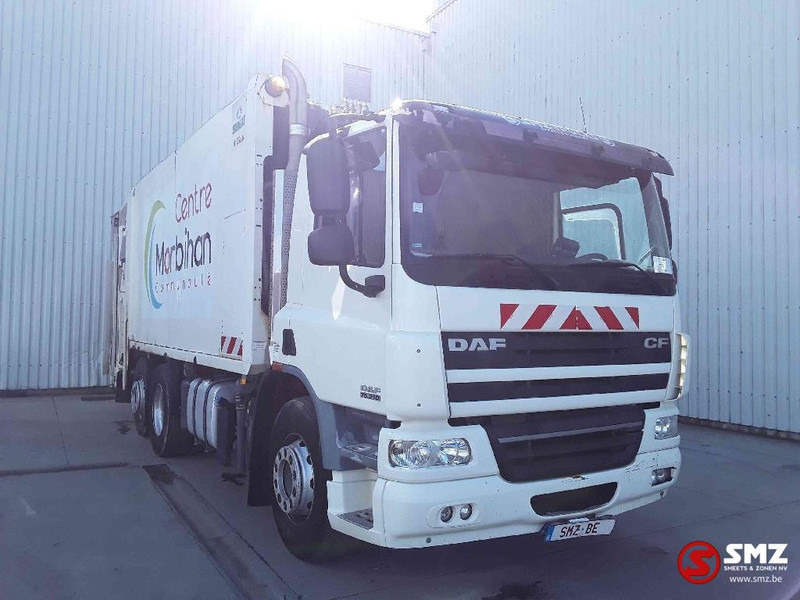 DAF 75 CF 310 - Kamion mbeturinash: foto 1 DAF 75 CF 310 - Kamion mbeturinash: foto 1