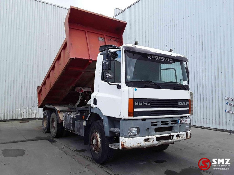 DAF 85 CF 380 euro 2 - Kamion vetëshkarkues: foto 1 DAF 85 CF 380 euro 2 - Kamion vetëshkarkues: foto 1
