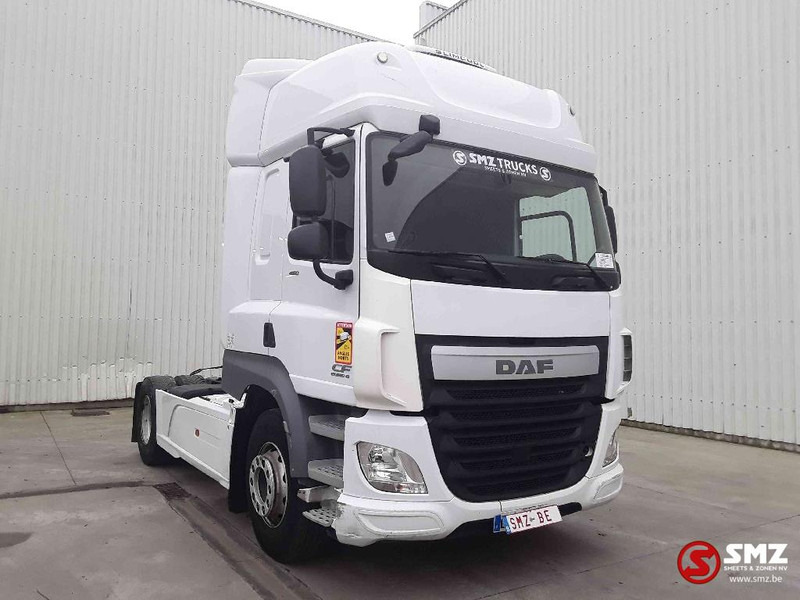 DAF CF 460 intarder - Gjysmë-kamion: foto 1 DAF CF 460 intarder - Gjysmë-kamion: foto 1