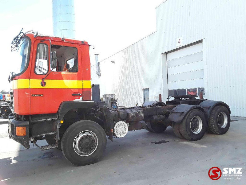 MAN 33.372 6x6 - Gjysmë-kamion: foto 4 MAN 33.372 6x6 - Gjysmë-kamion: foto 4