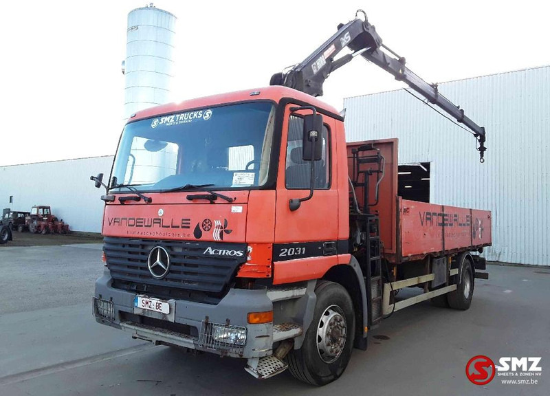 Mercedes-Benz Actros 2031 atlas 144b3 remote lames - Kamion me karroceri të hapur, Kamion me vinç: foto 2 Mercedes-Benz Actros 2031 atlas 144b3 remote lames - Kamion me karroceri të hapur, Kamion me vinç: foto 2