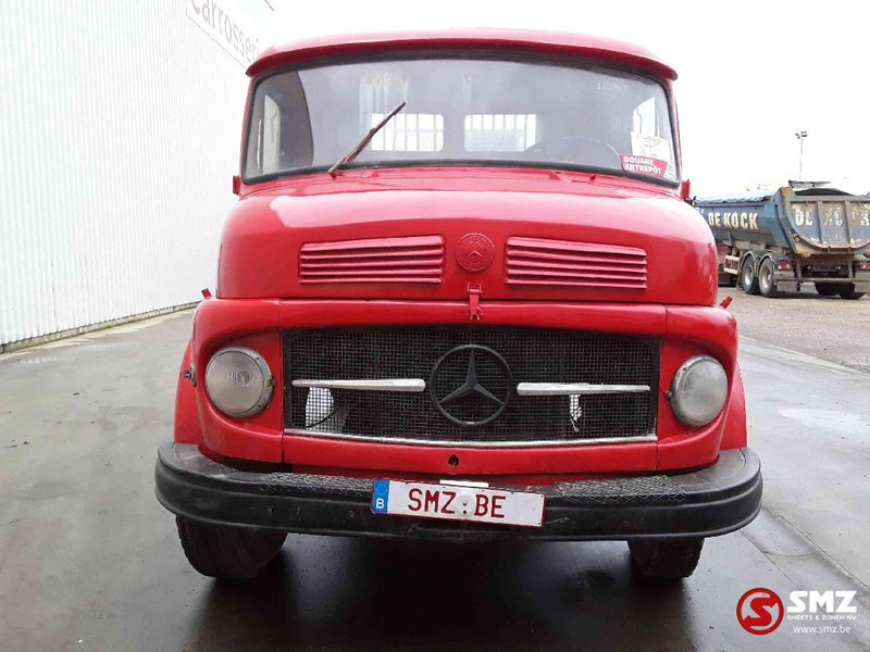 Mercedes-Benz - Kamion vetëshkarkues: foto 2 Mercedes-Benz - Kamion vetëshkarkues: foto 2