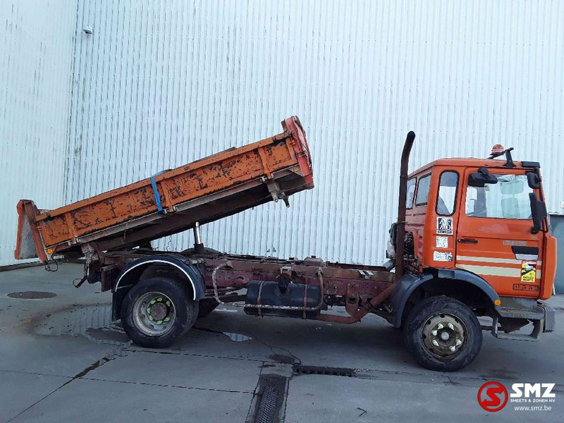 Renault M 180 - Kamion vetëshkarkues: foto 4 Renault M 180 - Kamion vetëshkarkues: foto 4
