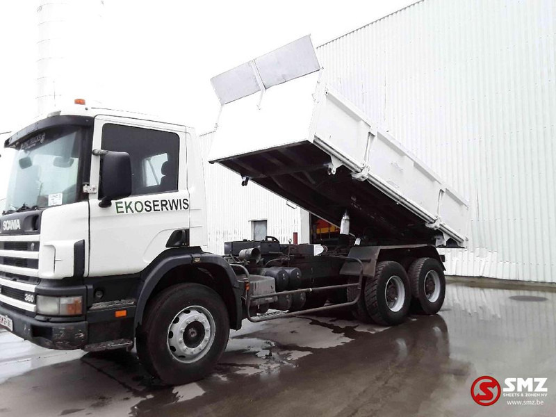 Scania 124 360 6x4 manual pump - Kamion vetëshkarkues: foto 5 Scania 124 360 6x4 manual pump - Kamion vetëshkarkues: foto 5