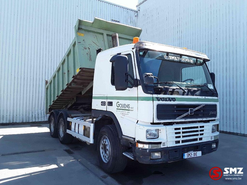 Volvo FM 12 420 lames tractor-tipper - Kamion vetëshkarkues: foto 1 Volvo FM 12 420 lames tractor-tipper - Kamion vetëshkarkues: foto 1