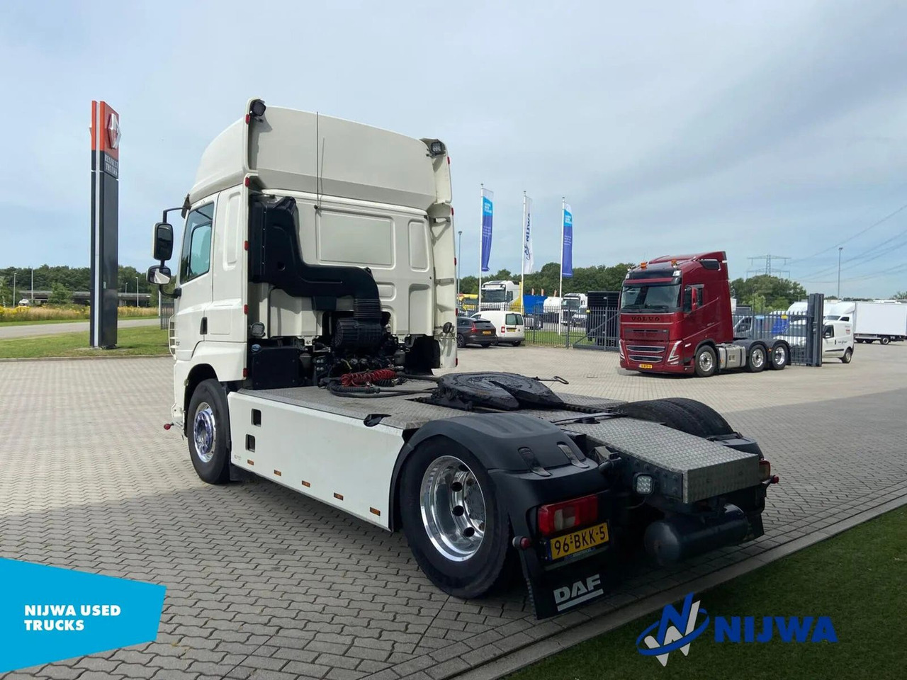 DAF CF 480 4X2 Schuifschotel + PTO - Gjysmë-kamion: foto 4 DAF CF 480 4X2 Schuifschotel + PTO - Gjysmë-kamion: foto 4