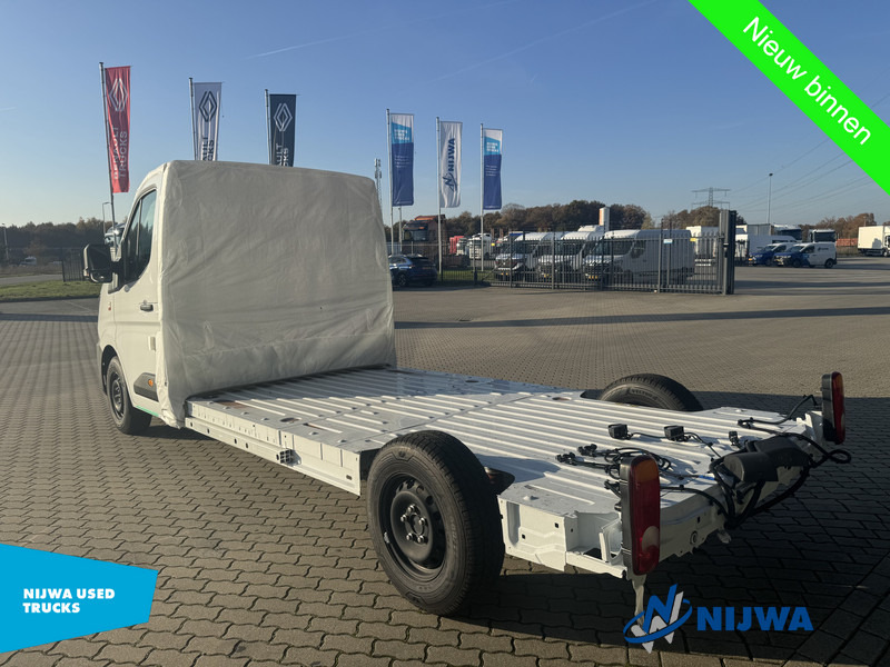 Renault Master E-Tech 145 L3H1 platform cabine - Kamioncine, Furgon elektrik: foto 3 Renault Master E-Tech 145 L3H1 platform cabine - Kamioncine, Furgon elektrik: foto 3