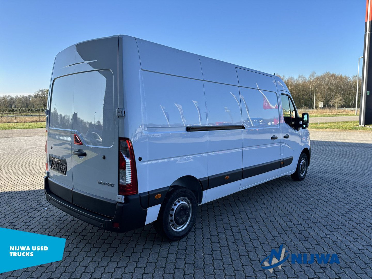 Renault Master 135 L3H2 Parkeersensoren + Cruise control - Furgon i vogël: foto 3 Renault Master 135 L3H2 Parkeersensoren + Cruise control - Furgon i vogël: foto 3