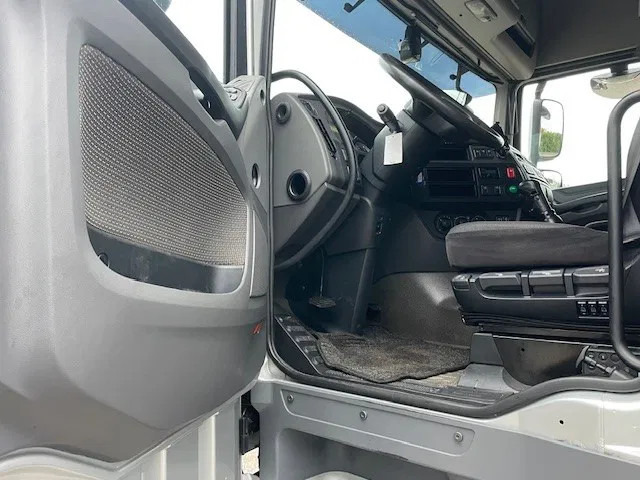 DAF XF 440 FT EURO6 Manual - Gjysmë-kamion: foto 4 DAF XF 440 FT EURO6 Manual - Gjysmë-kamion: foto 4
