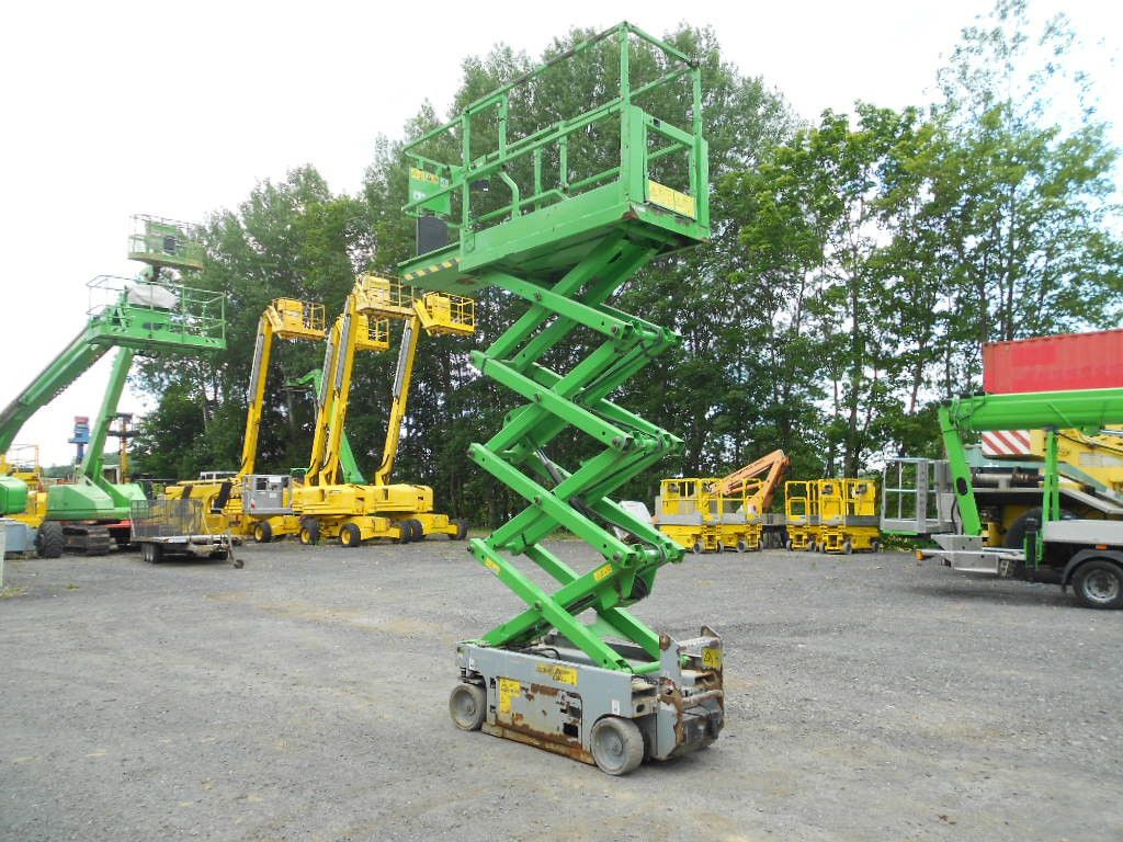 Genie GS 1932, Scherenarbeitsbühne Genie 8 m - Platformë ajrore e montuar në kamion: foto 4 Genie GS 1932, Scherenarbeitsbühne Genie 8 m - Platformë ajrore e montuar në kamion: foto 4