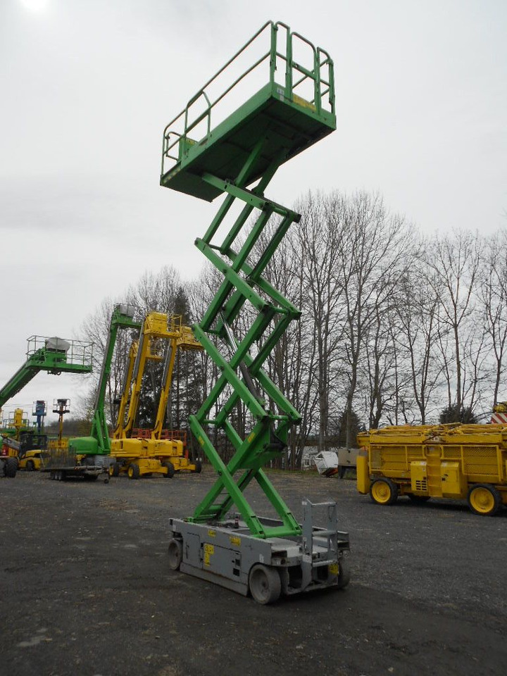 Genie GS 2646, Scherenarbeitsbühne Genie 9,9 m - Platformë ajrore e montuar në kamion: foto 4 Genie GS 2646, Scherenarbeitsbühne Genie 9,9 m - Platformë ajrore e montuar në kamion: foto 4