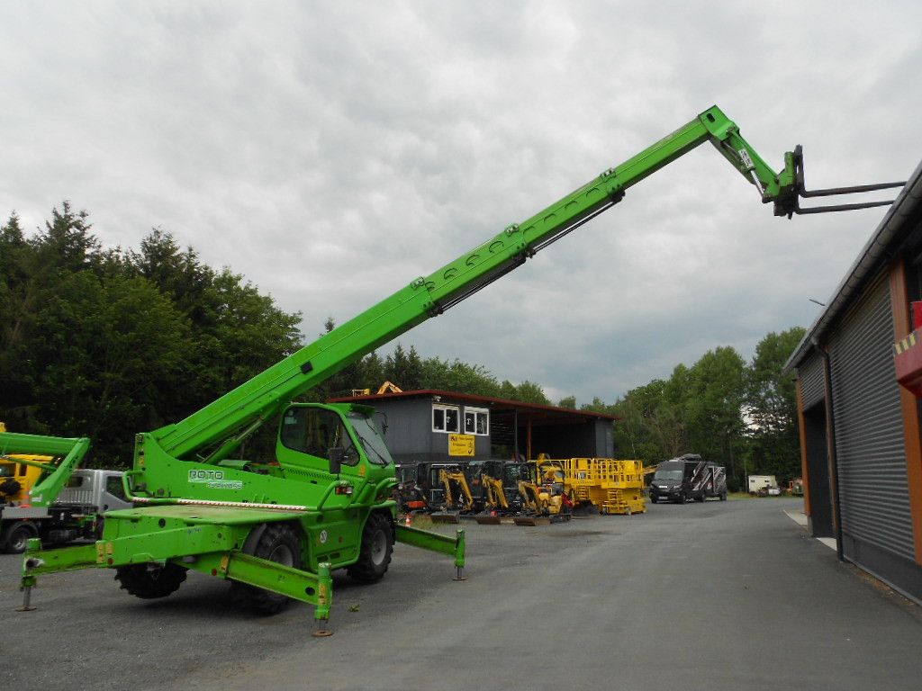Merlo RT 4025 Roto 45.21 MCSS - Ekskavator teleskopik: foto 4 Merlo RT 4025 Roto 45.21 MCSS - Ekskavator teleskopik: foto 4
