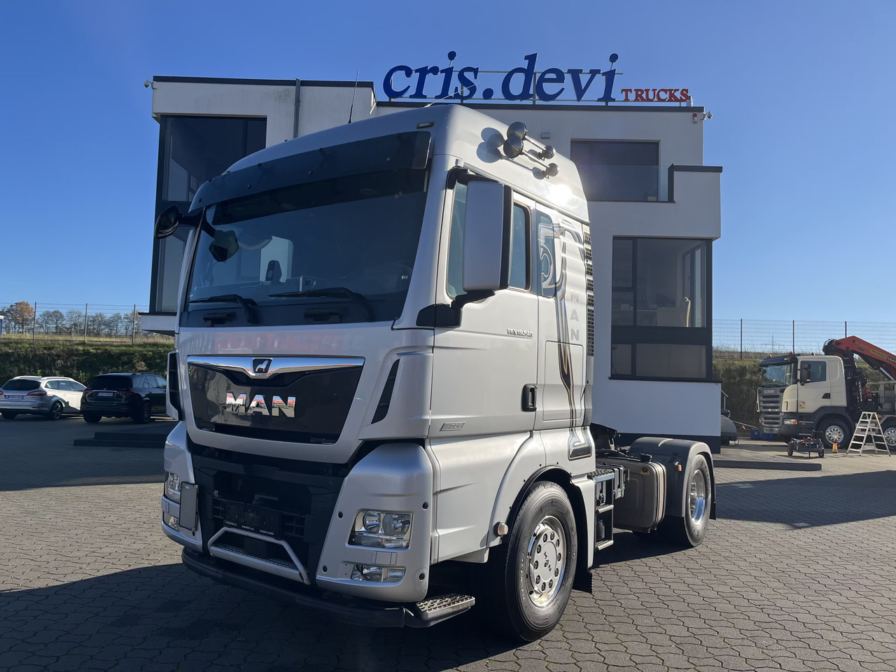 MAN TGX 18.540 4x2 D38 Intarder - Gjysmë-kamion: foto 1 MAN TGX 18.540 4x2 D38 Intarder - Gjysmë-kamion: foto 1
